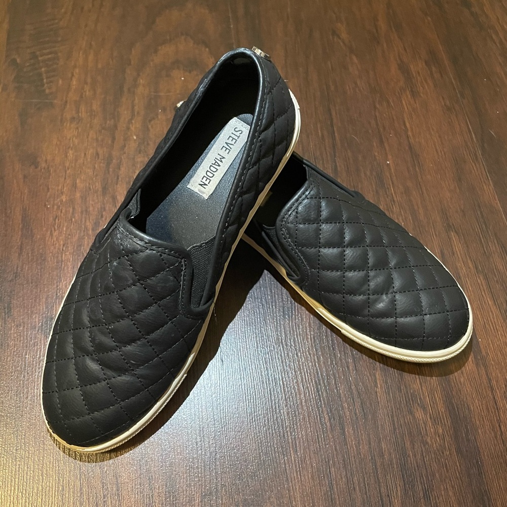 Steve Madden Sneakers